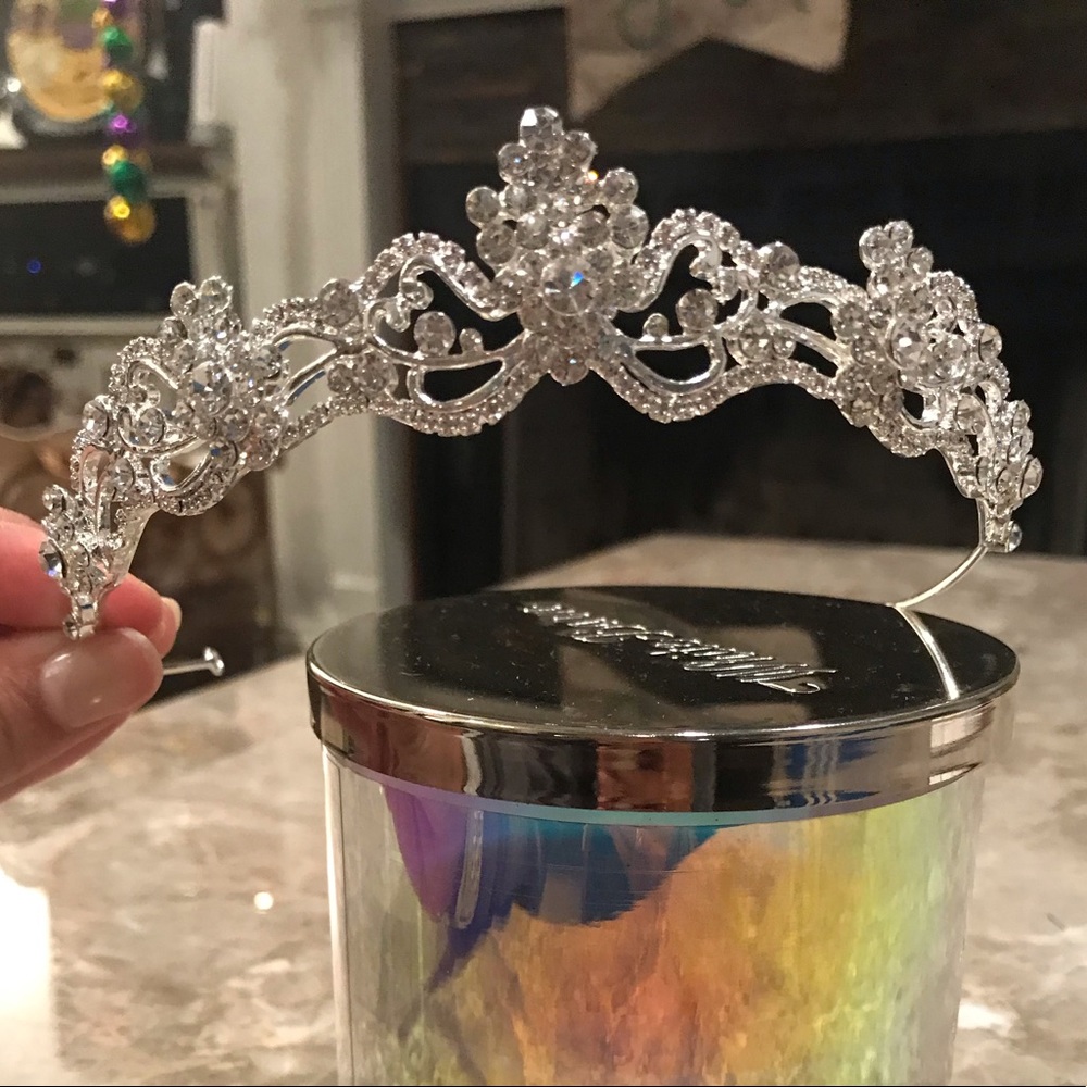 Tiara